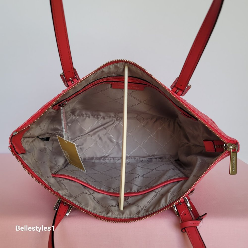 MICHAEL KORS Jet Set East West Top-Zip Signature Logo Tote Bag- Geranium color⭐ - Picture 15 of 16